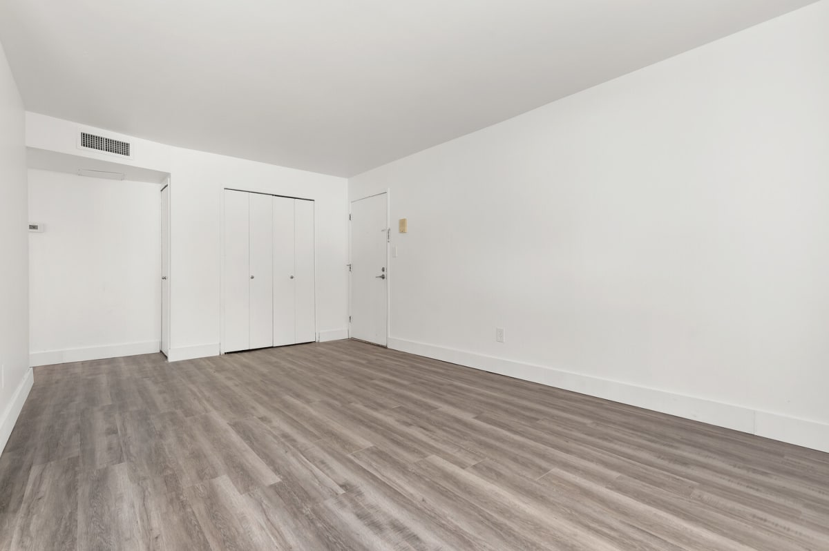 Photos and Video of Carriage Park Apartments Dearborn Heights, MI in